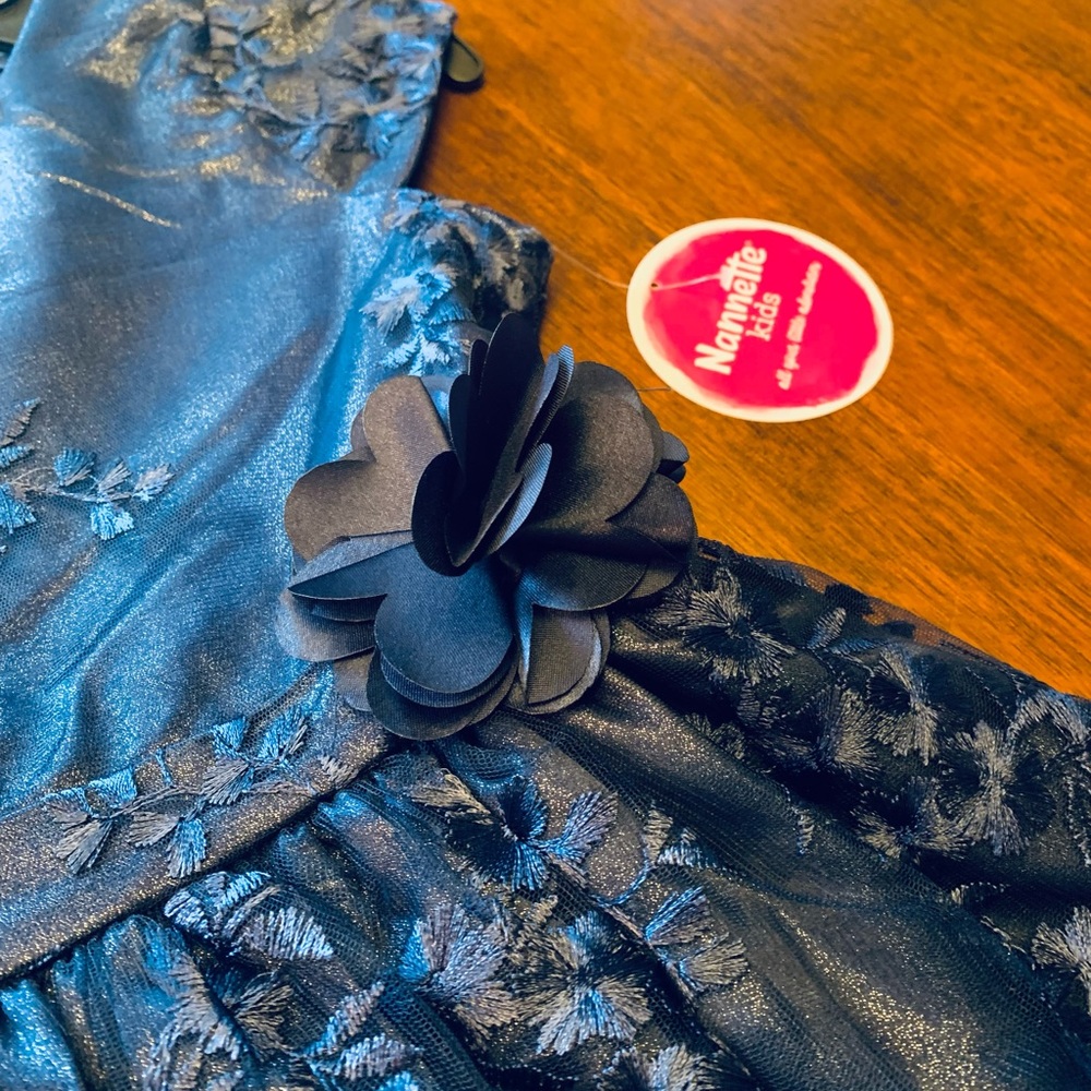 NWT Gorgeous girl’s navy lace formal with 4 layer skirt!